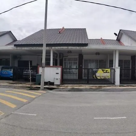 De'Sara Damai Homestay, Kuantan Exterior photo